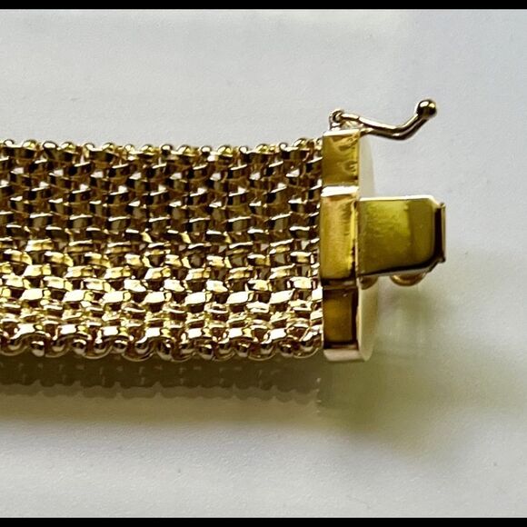 14K Yellow Gold Polished Mesh Bracelet – 7.25", 18.75mm, Solid, 29.5g - Picture 11 of 12